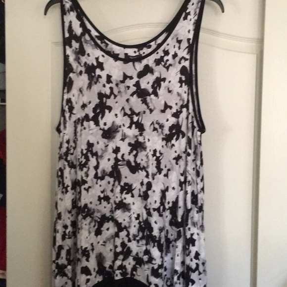 Simply Vera wang nightgown - Picture 2 of 3